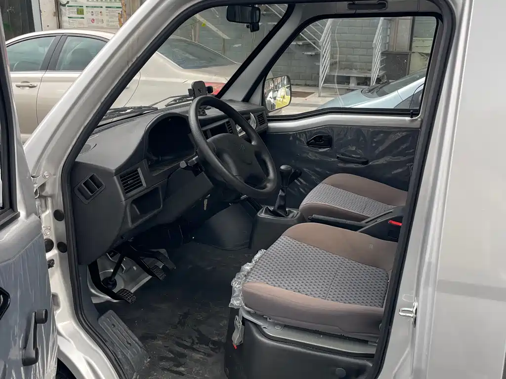 WULING WULING ZHIGUANG SMALL CARD