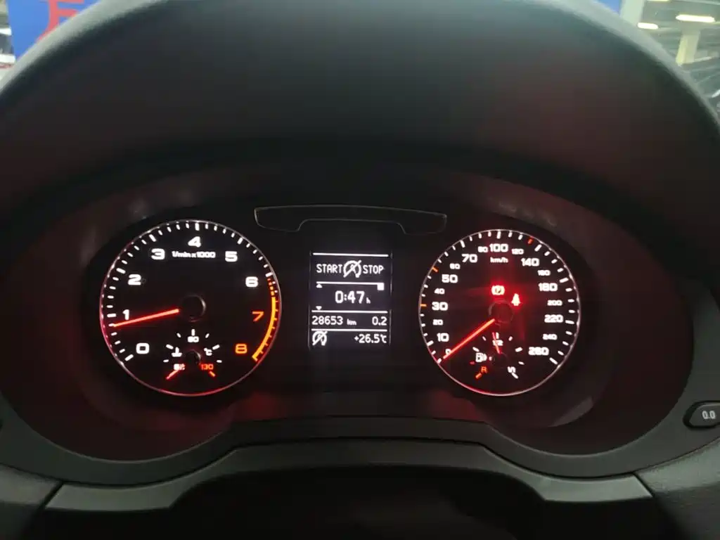 Audi Q3 — миниатюра 12