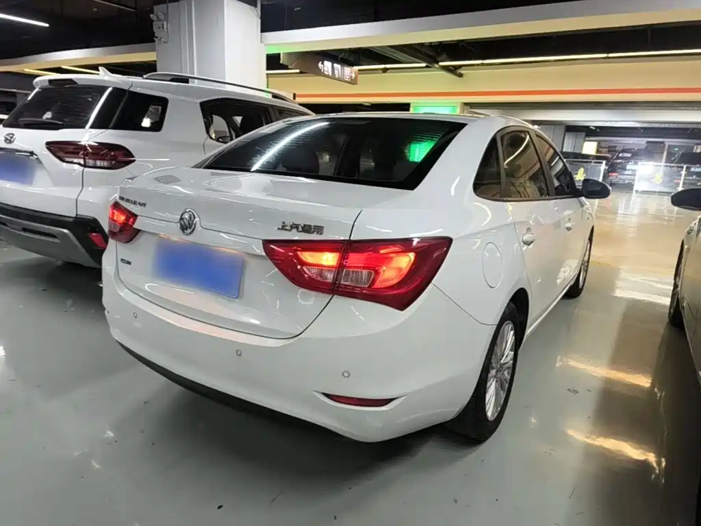 Buick Excelle — миниатюра 7