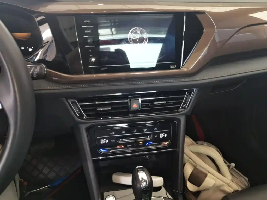 Volkswagen Tharu — миниатюра 13