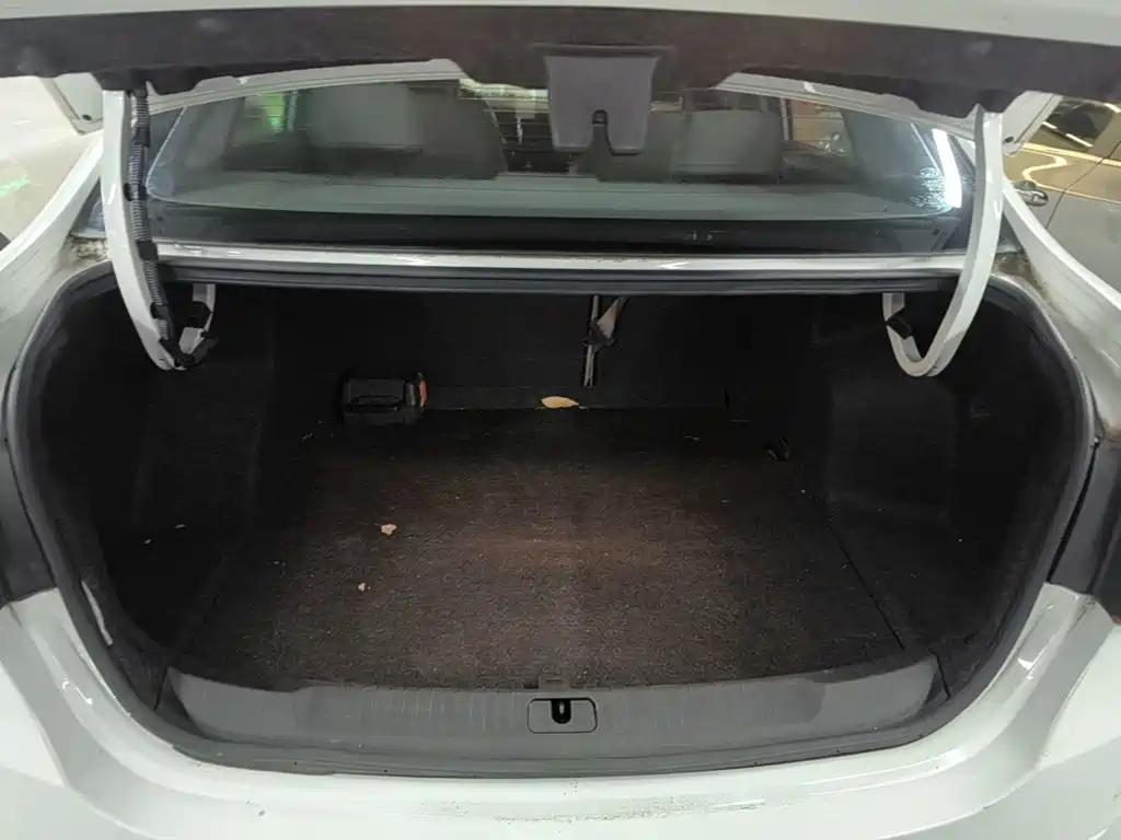 Buick Excelle — миниатюра 19