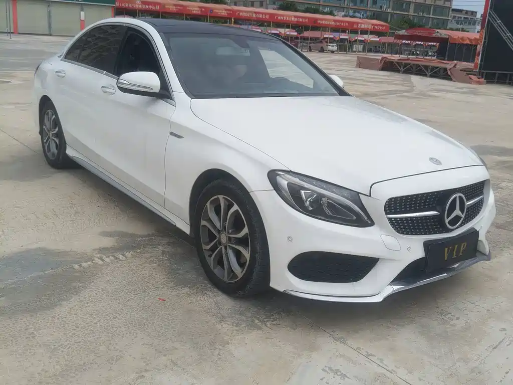 Mercedes-Benz C-Class — миниатюра 3