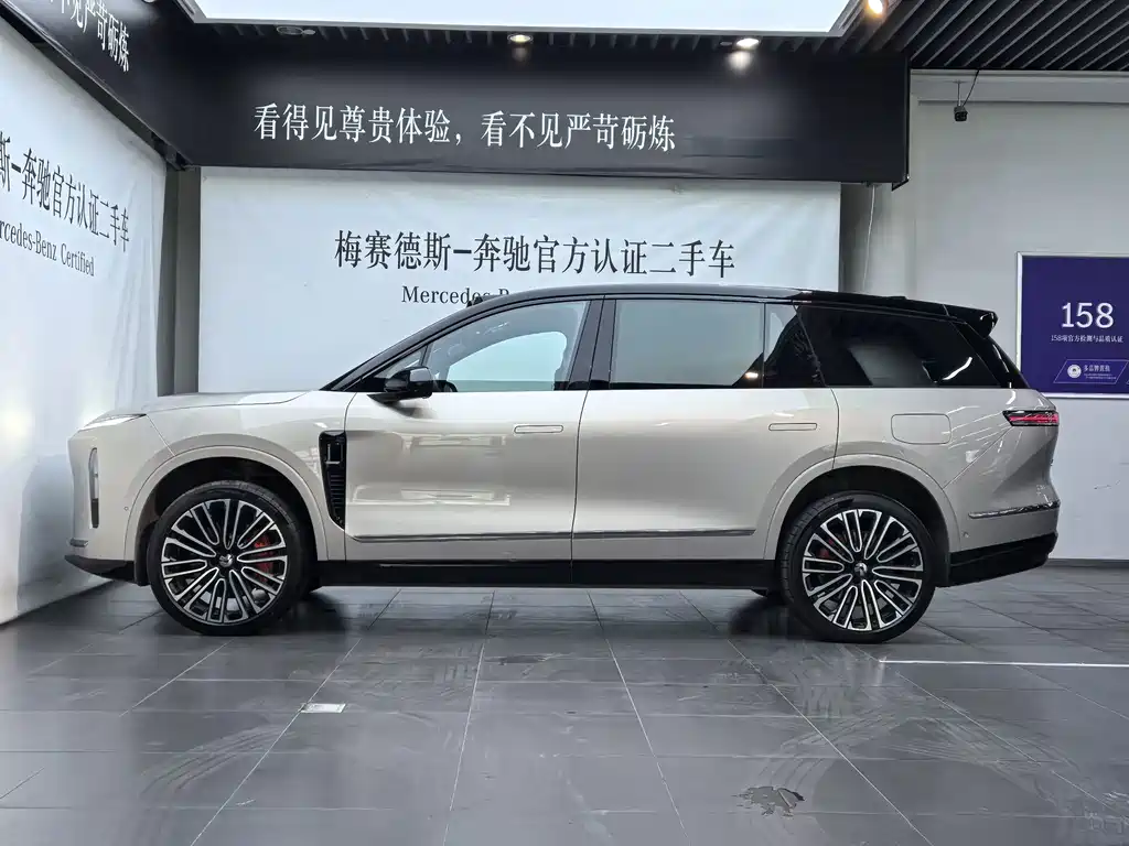 NIO ES8 — миниатюра 3