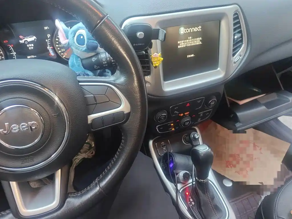 Jeep Compass — миниатюра 14