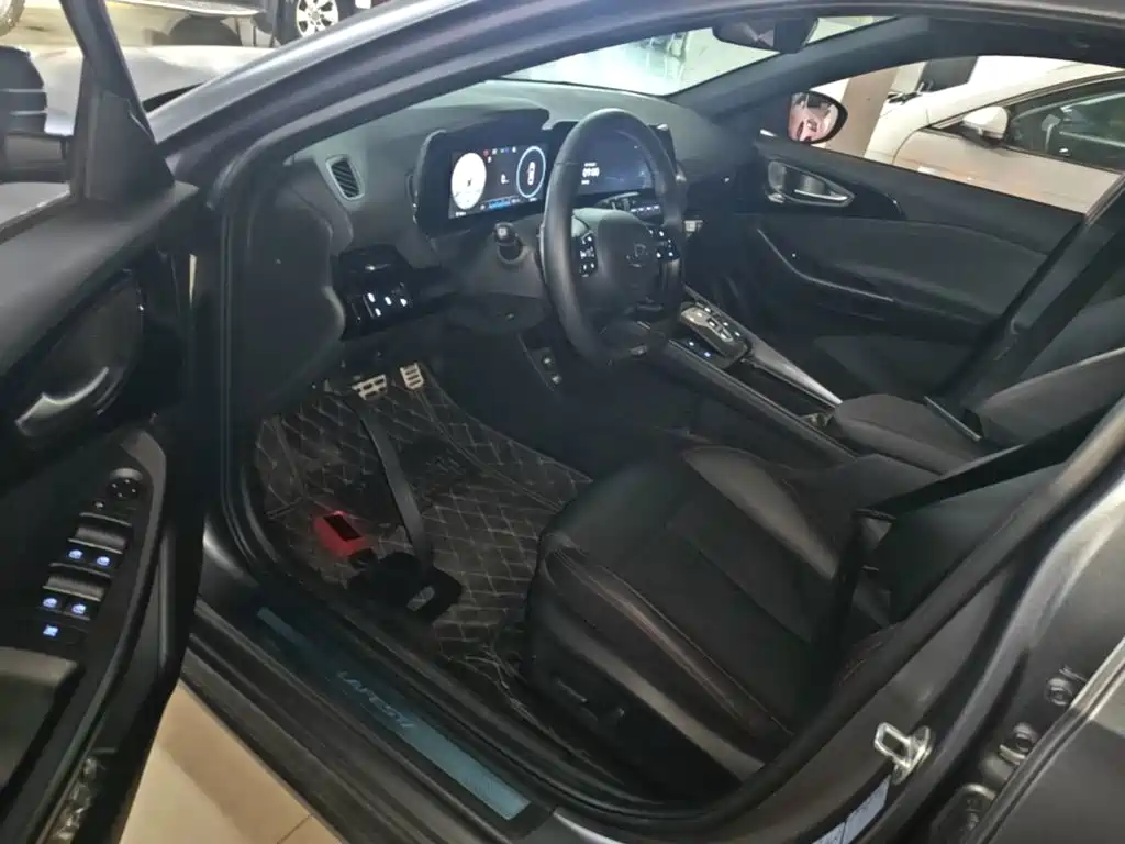 Hyundai Fista — миниатюра 16