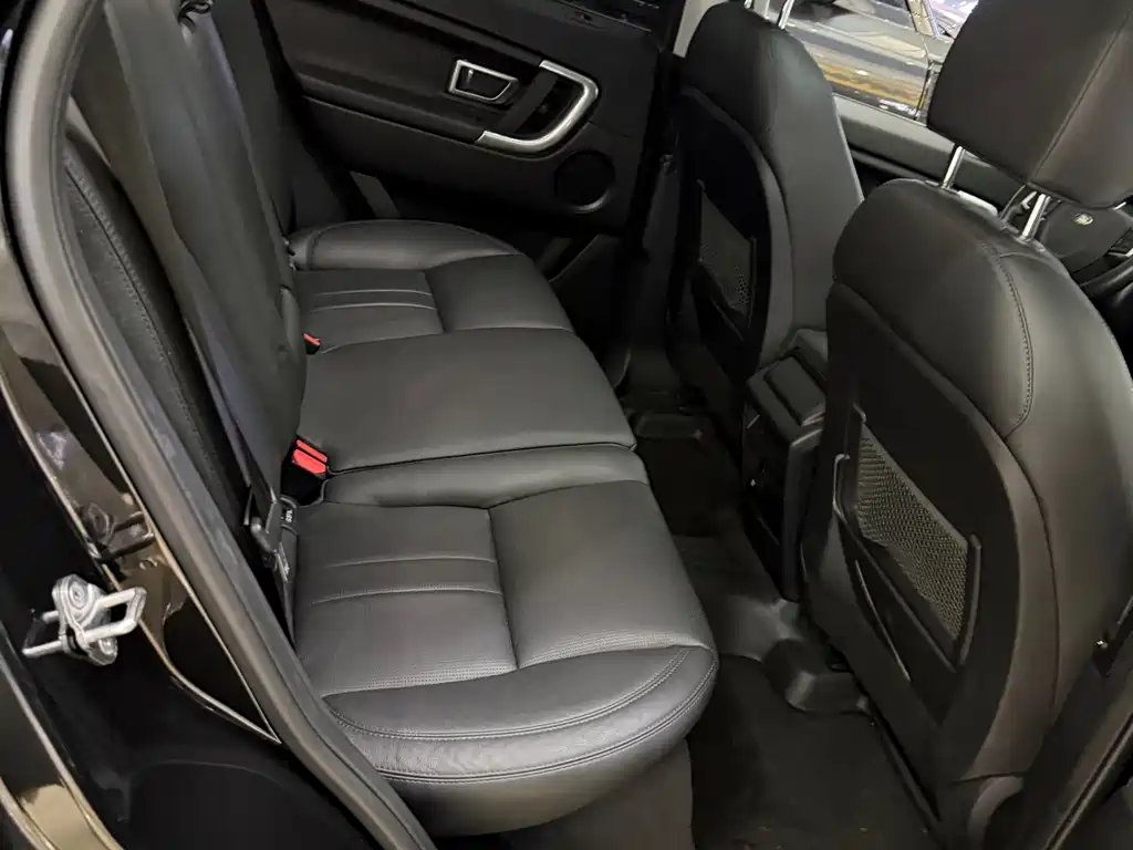 Land Rover Discovery Sport — миниатюра 7