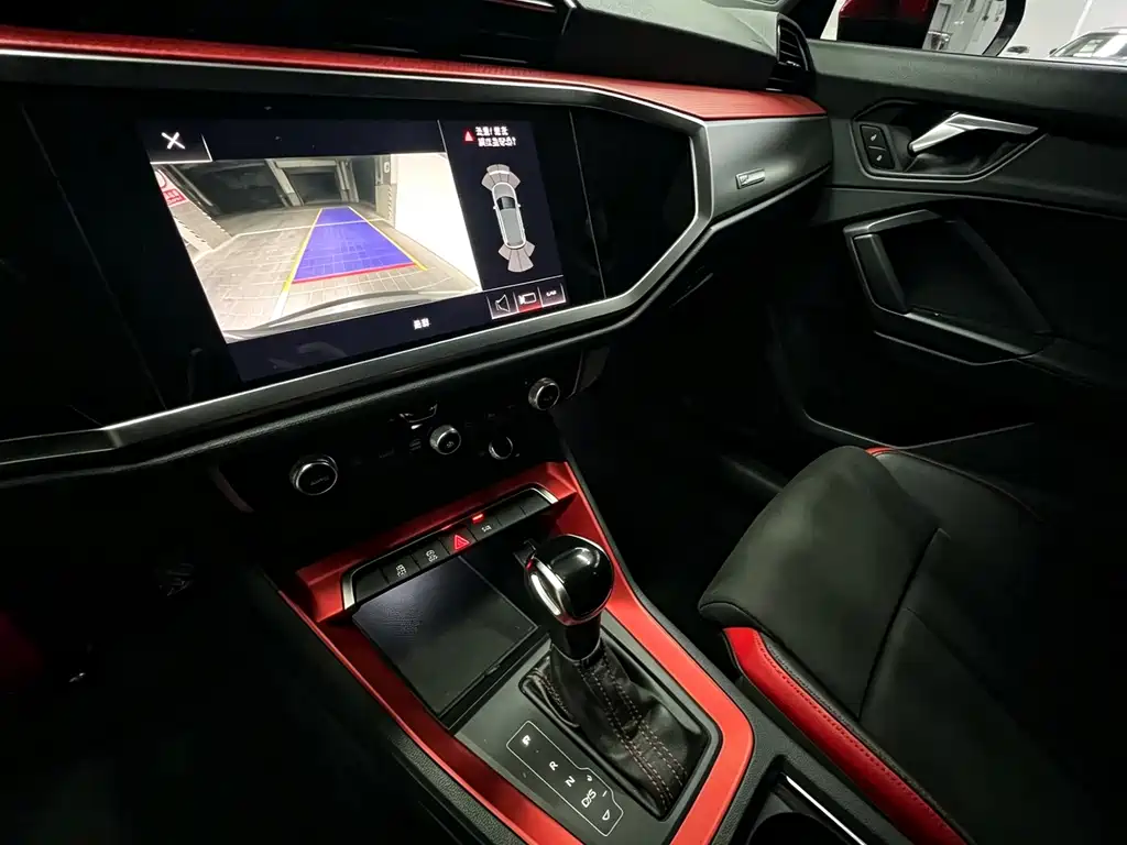 Audi Q3 — миниатюра 13