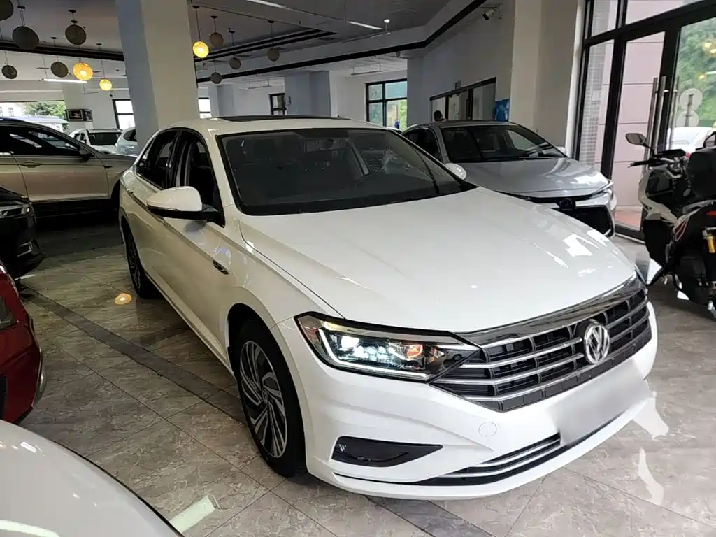 Volkswagen Sagitar — миниатюра 4