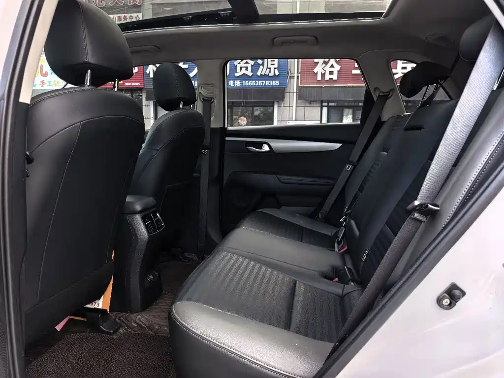 Kia Sportage — миниатюра 5