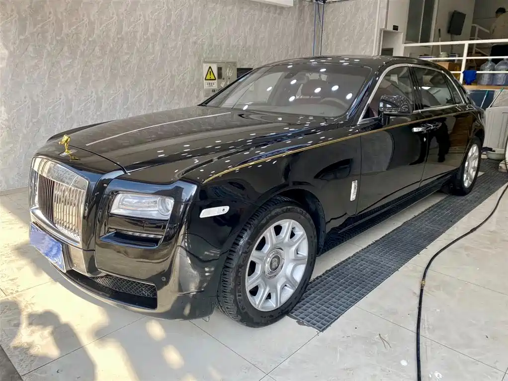 Rolls-Royce Ghost 2013