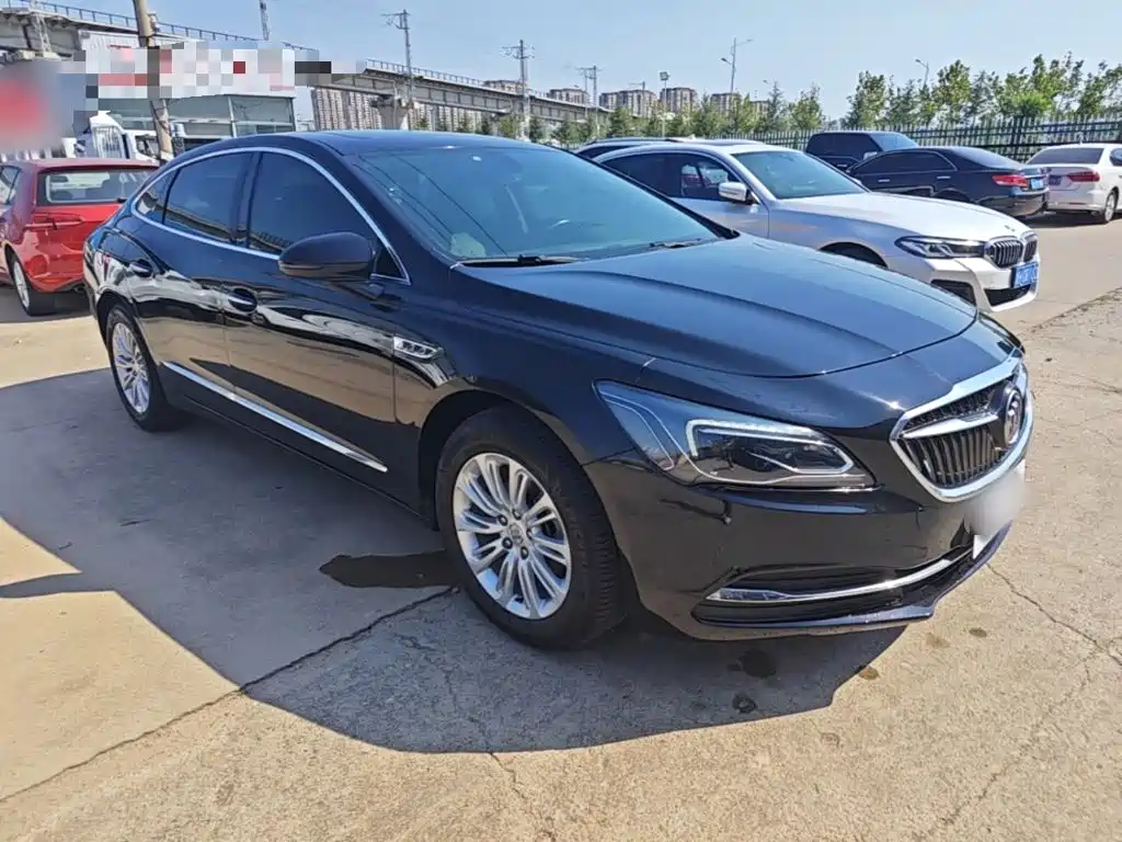 Buick LaCrosse — миниатюра 4