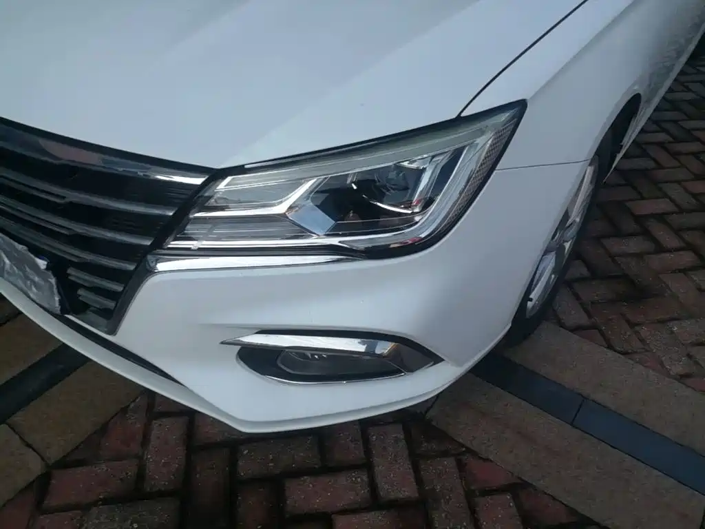 Roewe i5 — миниатюра 24