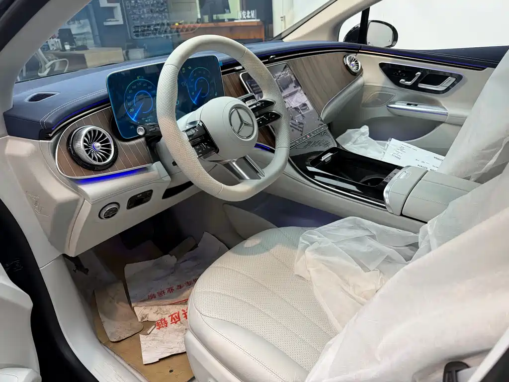 Mercedes-Benz EQE 2025 500 4MATIC