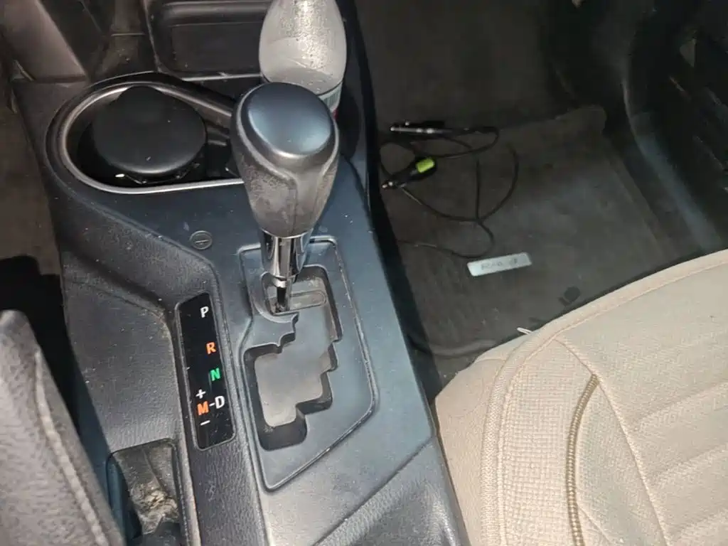 Toyota RAV4 — миниатюра 14