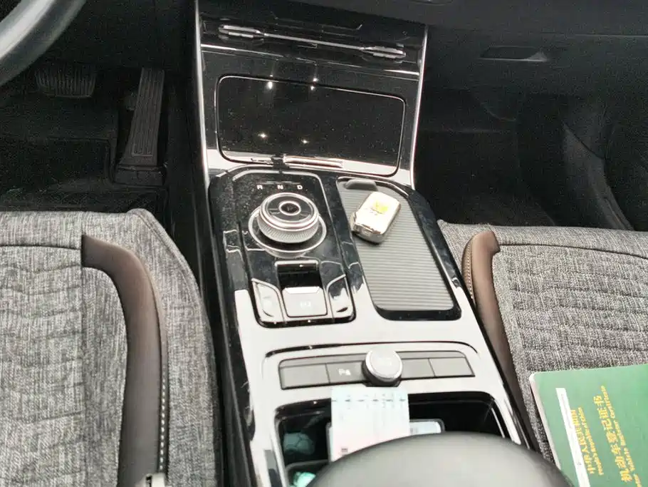 Kia K5 — миниатюра 16