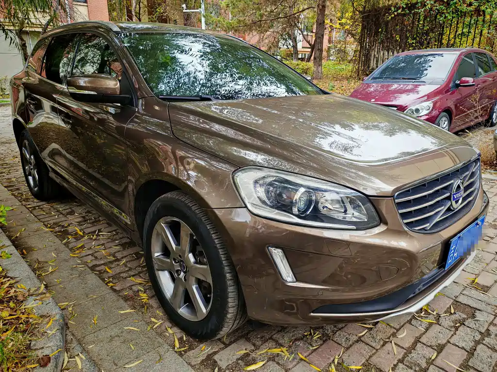 Volvo XC60 (Import) — миниатюра 3