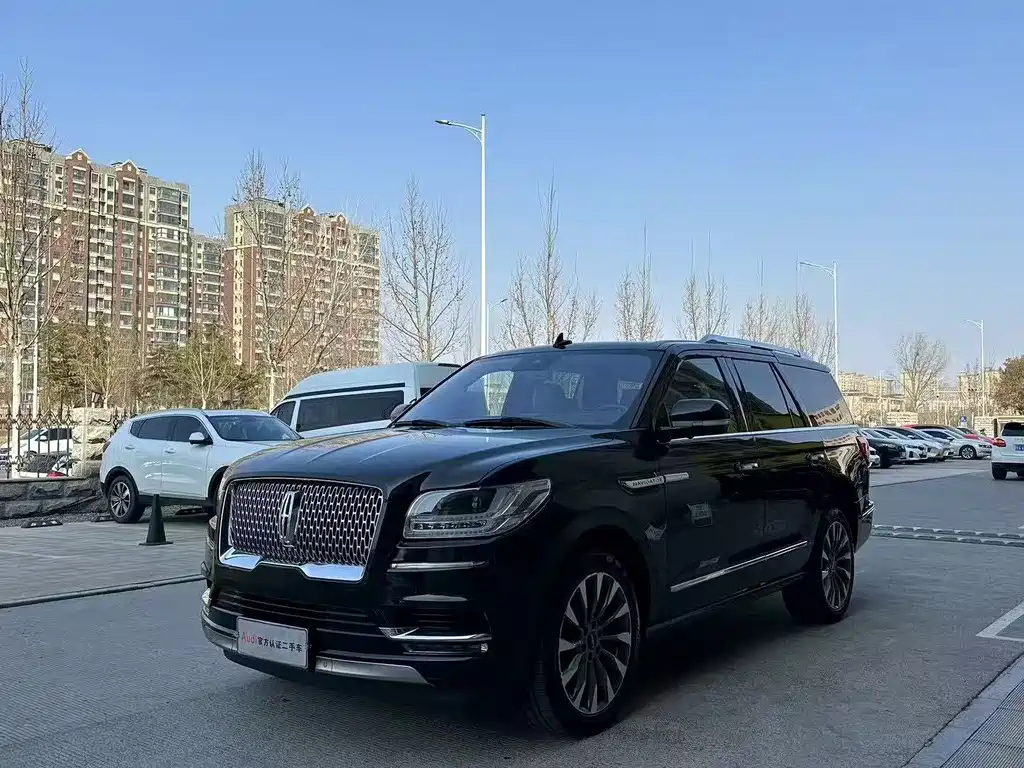 Lincoln Navigator 2019