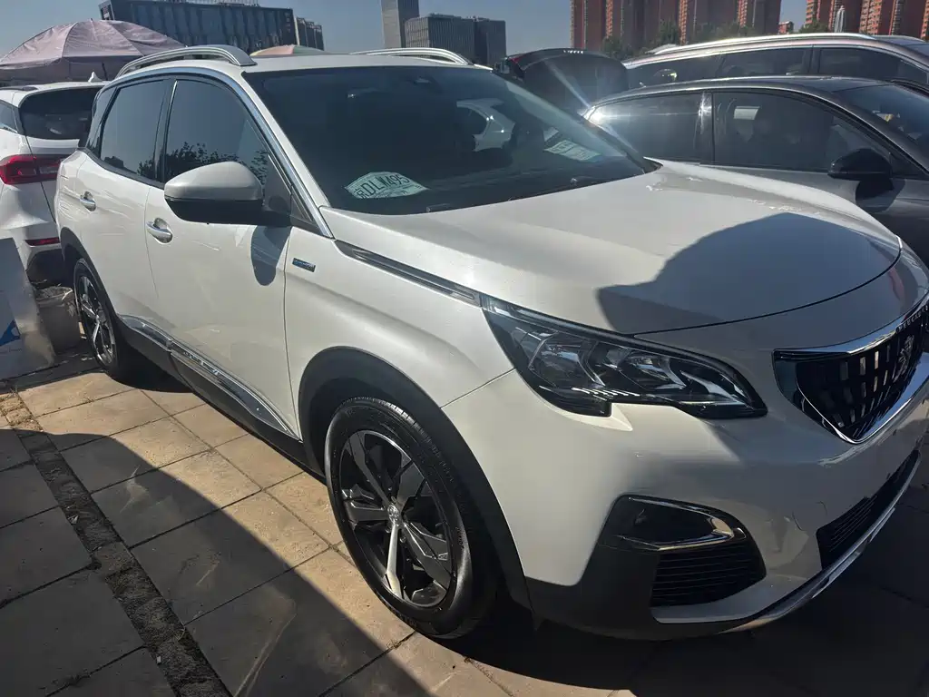 Peugeot 4008 — миниатюра 3
