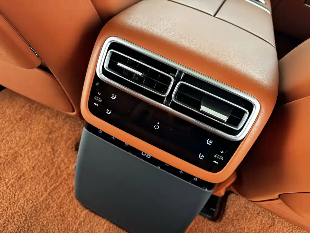 Li Auto Li L7 — миниатюра 12