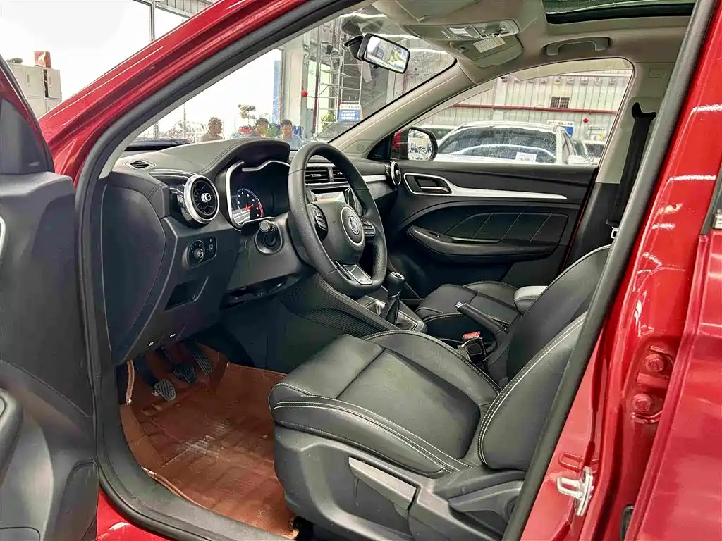 MG ZS — миниатюра 7