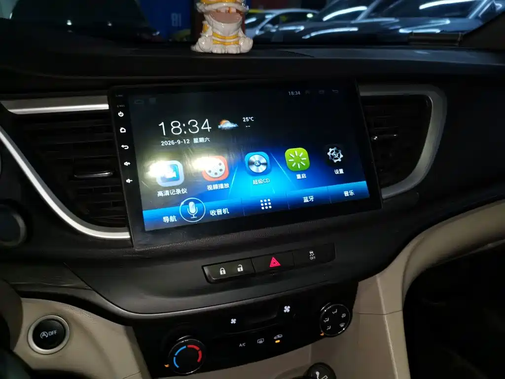Buick Excelle — миниатюра 15