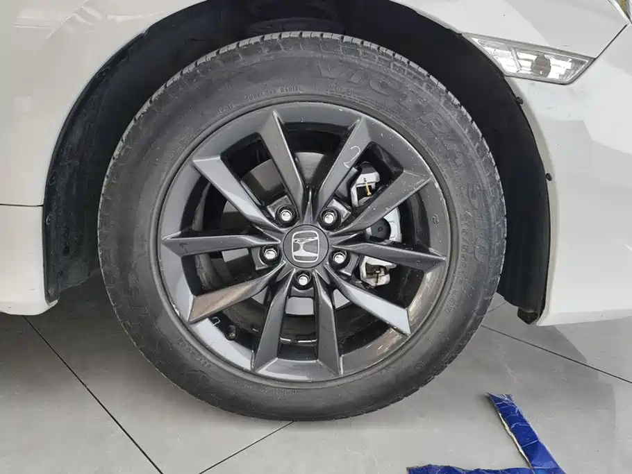 Honda Civic — миниатюра 6