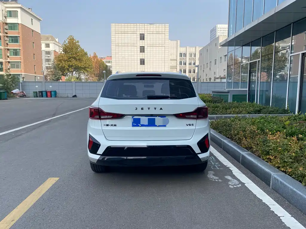 JETTA VS5