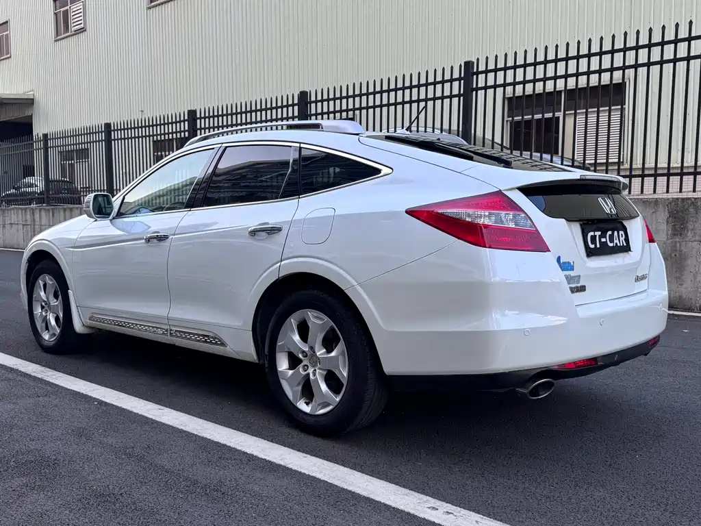 Honda Crosstour — миниатюра 10