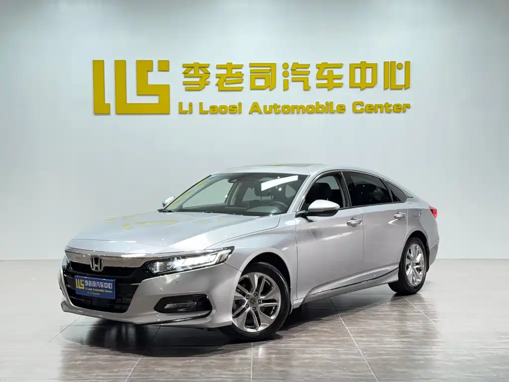 Honda Accord 2018 260TURBO Luxury V