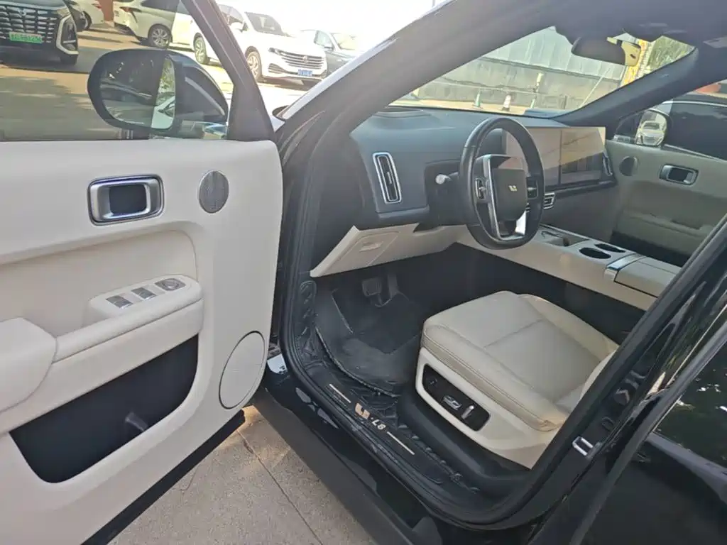 Li Auto Li L8 — миниатюра 16