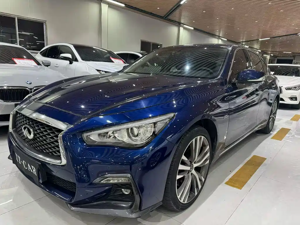 Купить Infiniti Q50L