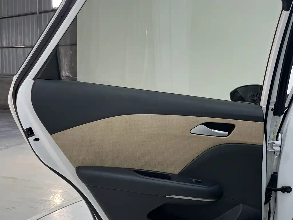 Chevrolet Monza — миниатюра 21
