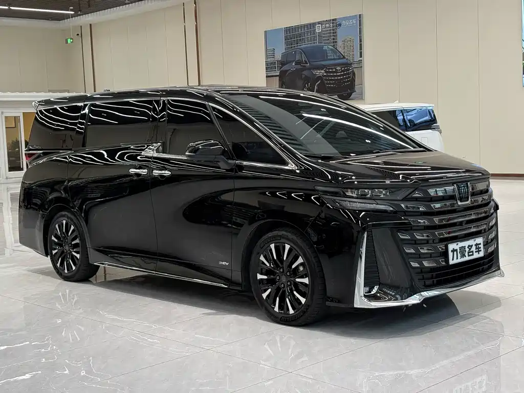 Toyota Vellfire — миниатюра 3