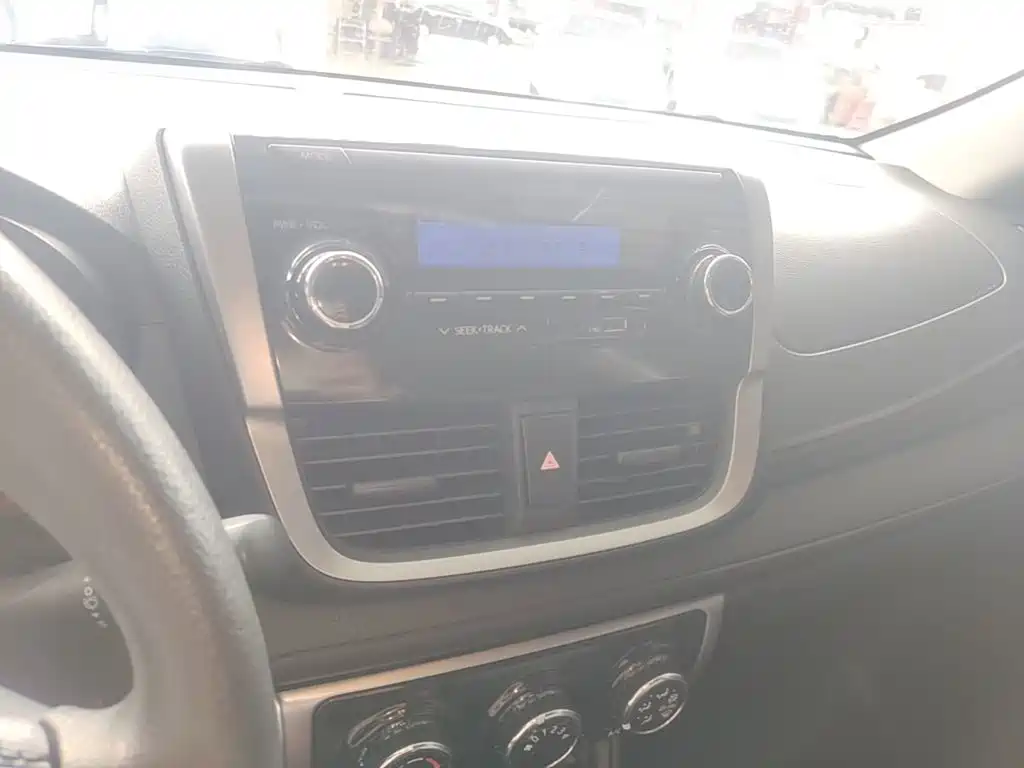 Toyota Vios FS — миниатюра 13