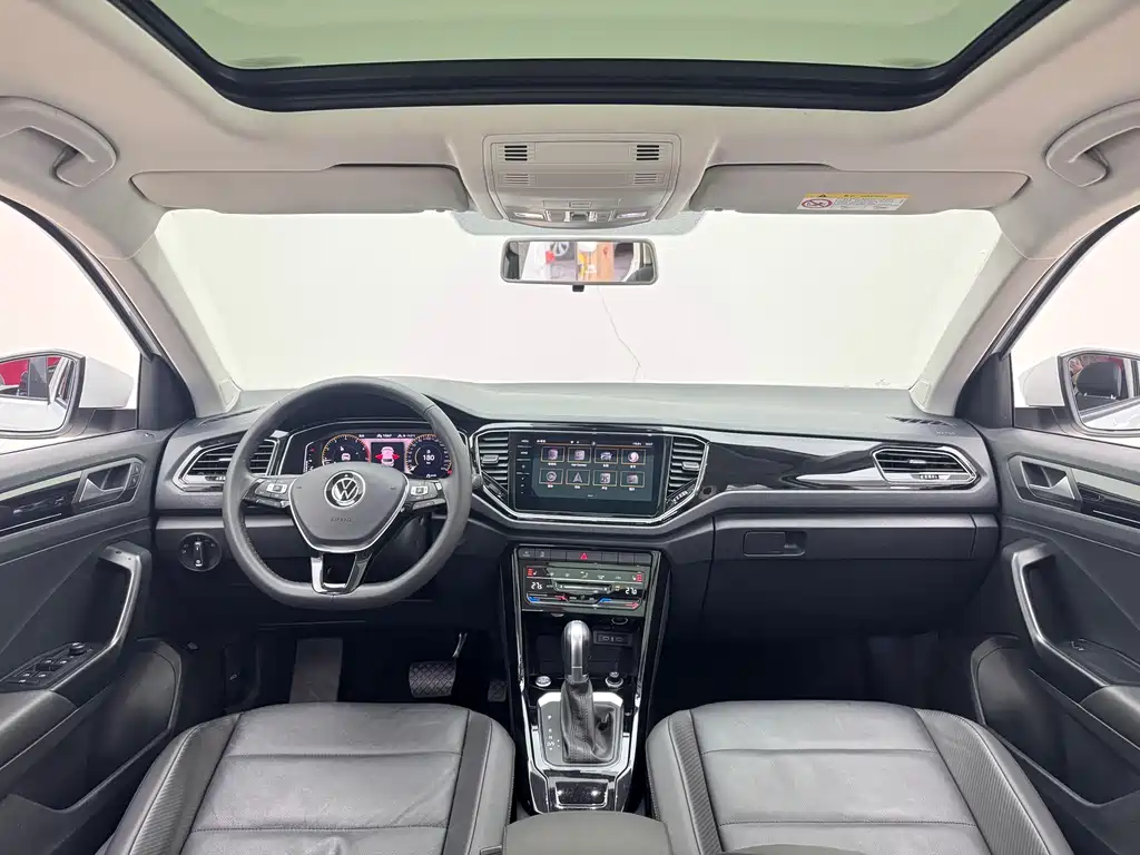 VOLKSWAGEN T ROC EXPLORING SONGS