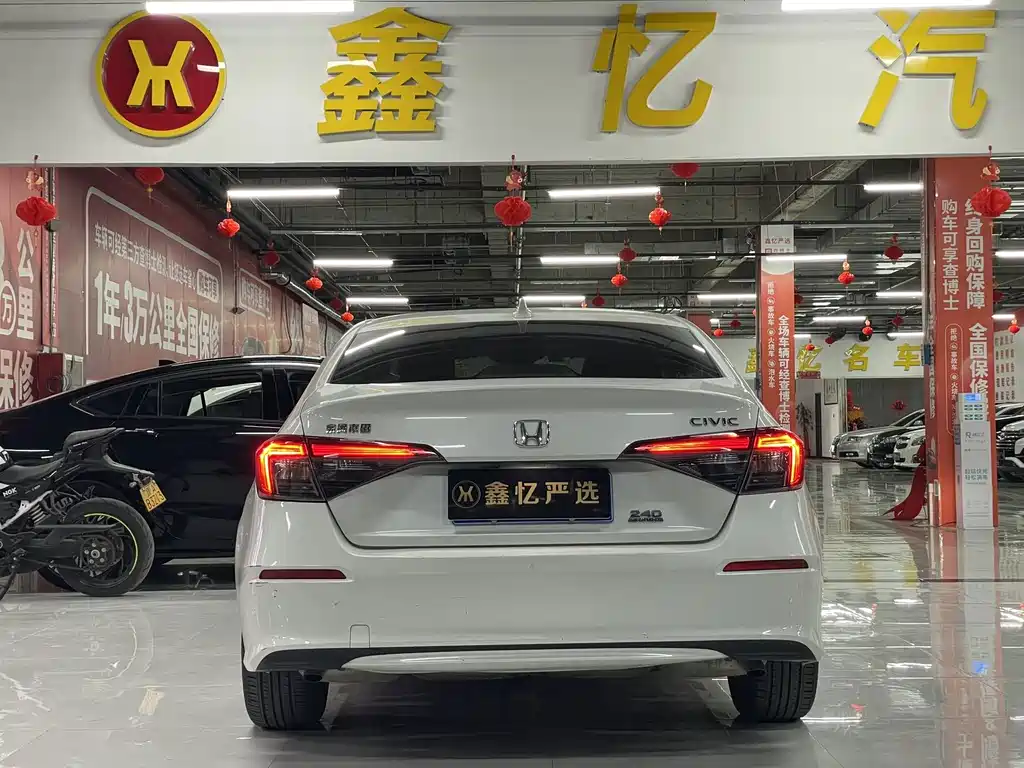 Honda Civic — миниатюра 7