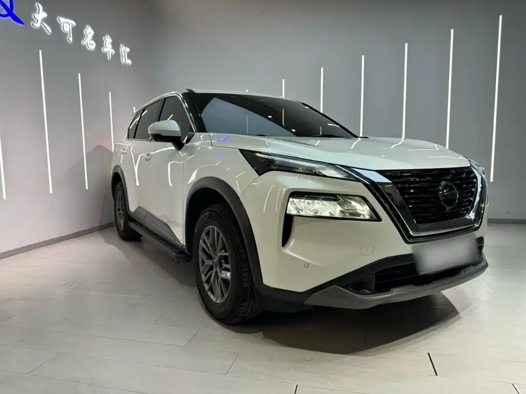 Nissan X-Trail — миниатюра 7