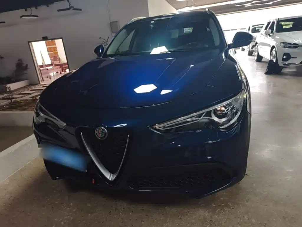 Alfa Romeo Stelvio — миниатюра 3