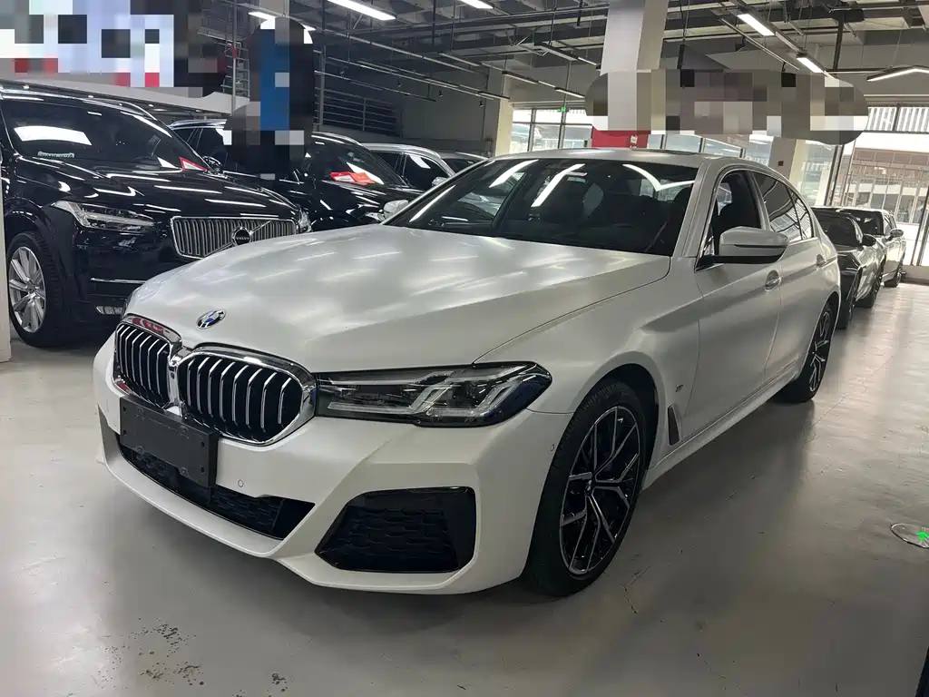 BMW 5 Series 2022