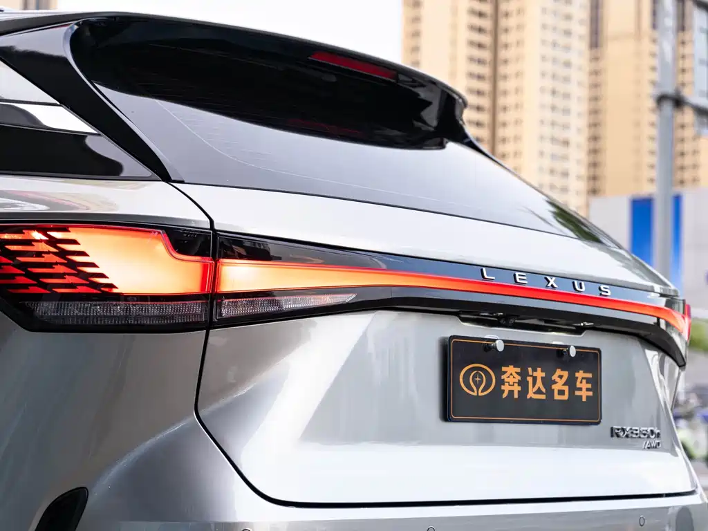 Lexus RX — миниатюра 7