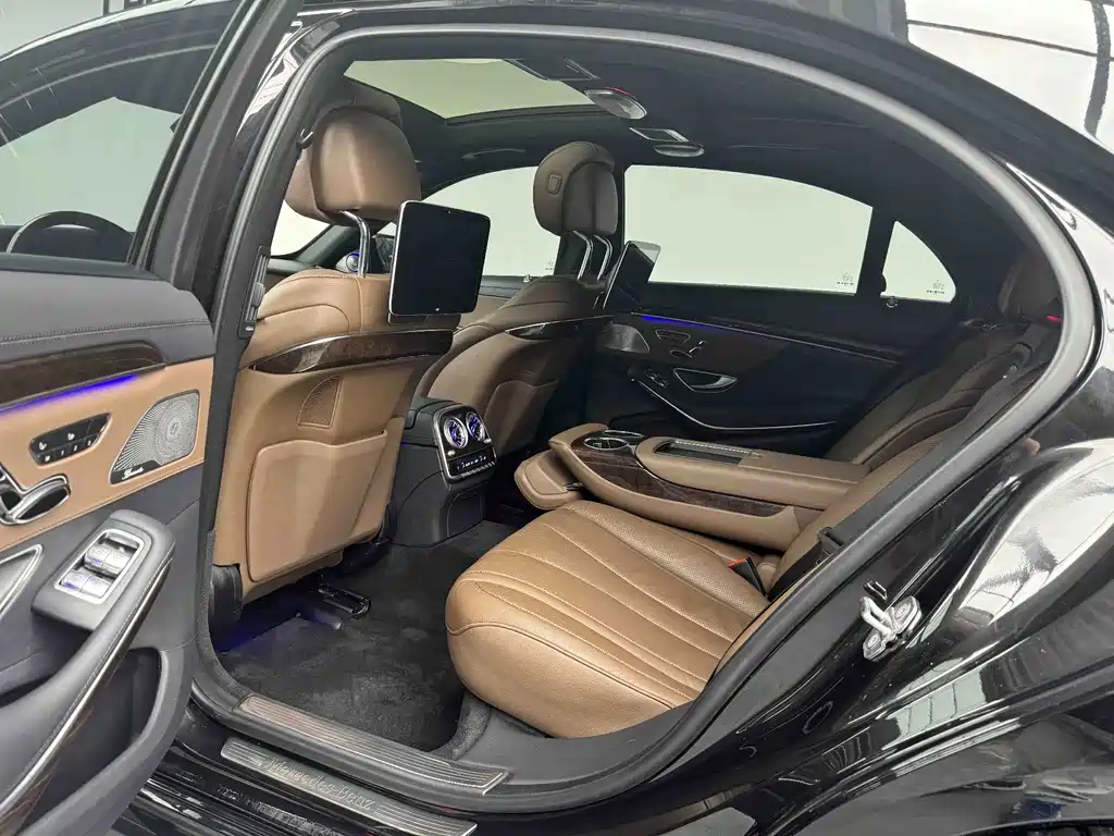 Mercedes-Benz S-Class — миниатюра 9