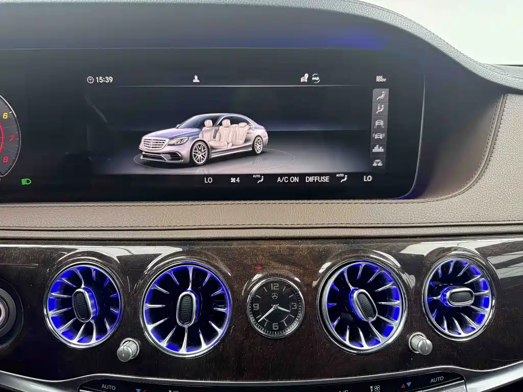 Mercedes-Benz S-Class — миниатюра 17
