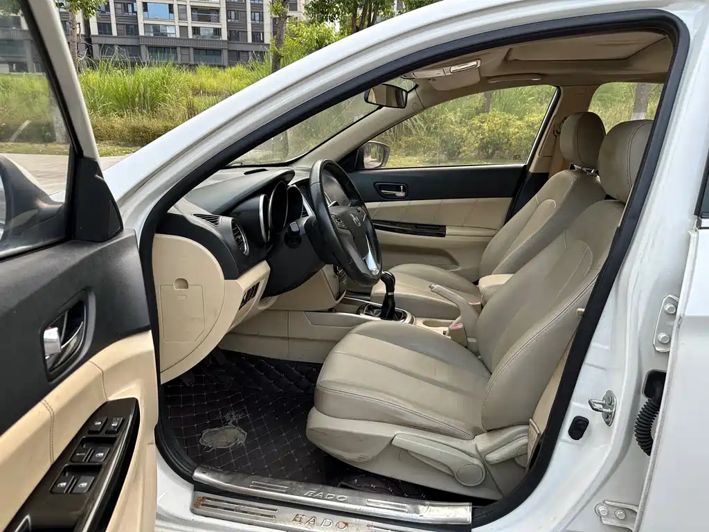 Changan Eado — миниатюра 11