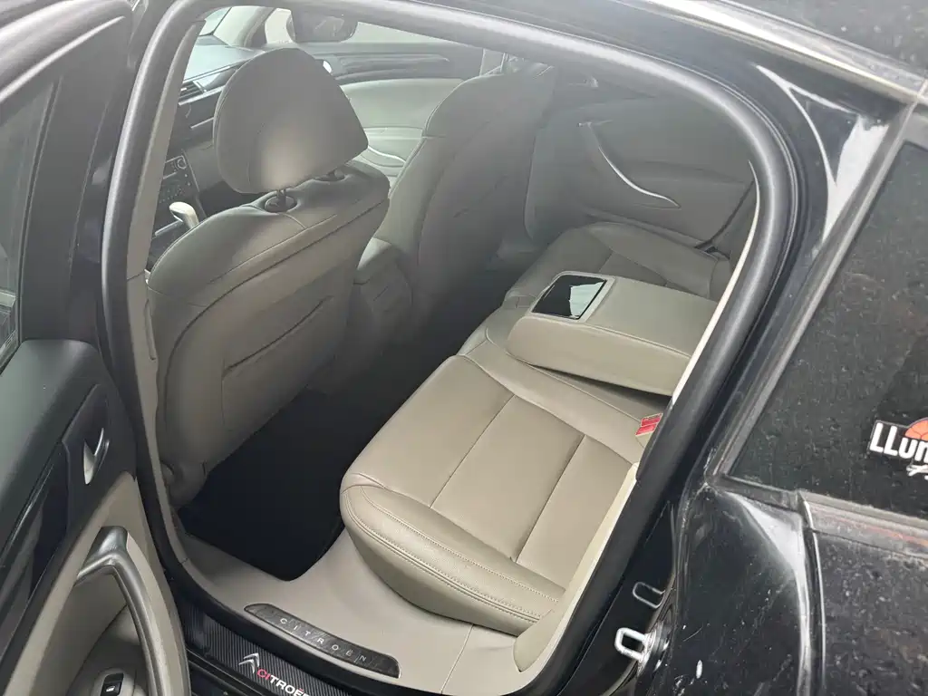Citroen C5 — миниатюра 7