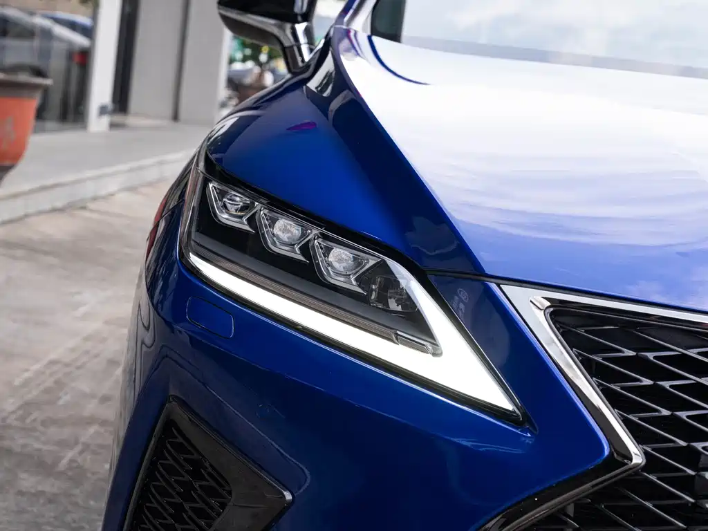 Lexus RX — миниатюра 6