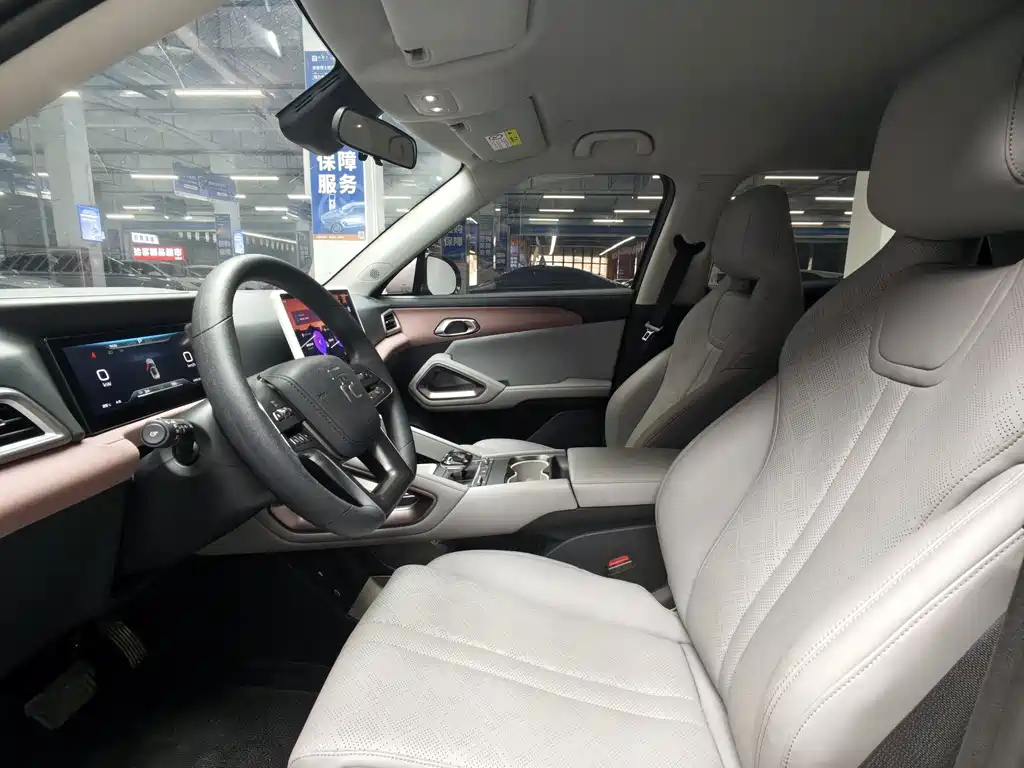 BYD Yuan UP — миниатюра 5