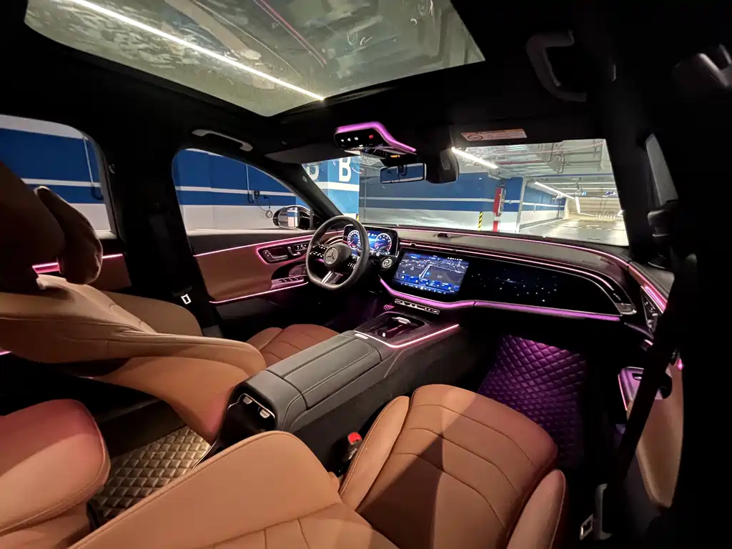 Mercedes-Benz E-Class — миниатюра 13