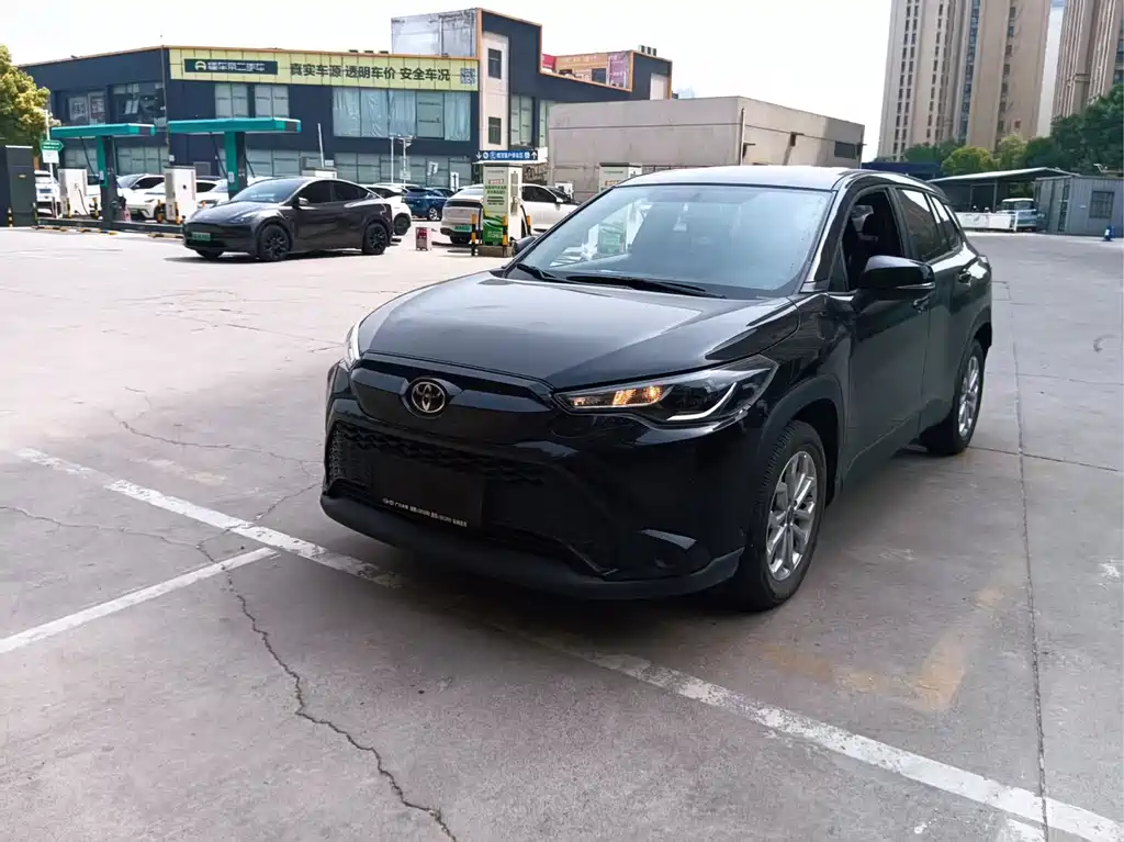 Toyota Frontlander 2022