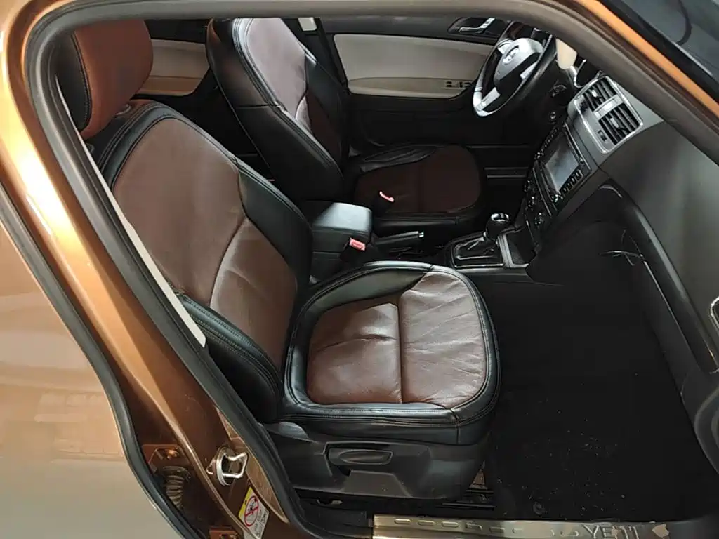 Skoda Yeti — миниатюра 25