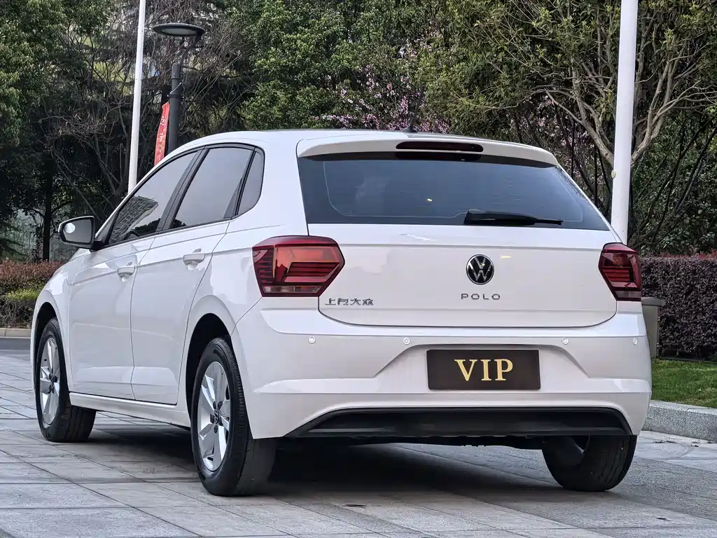 Volkswagen Polo 2021 Plus 1.5L AT